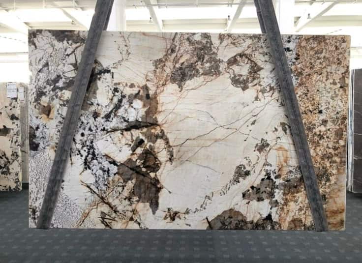 تصویر 4 از سنگ تراورتن با کیفیت عالی و طرح‌های طبیعی منحصر به فرد